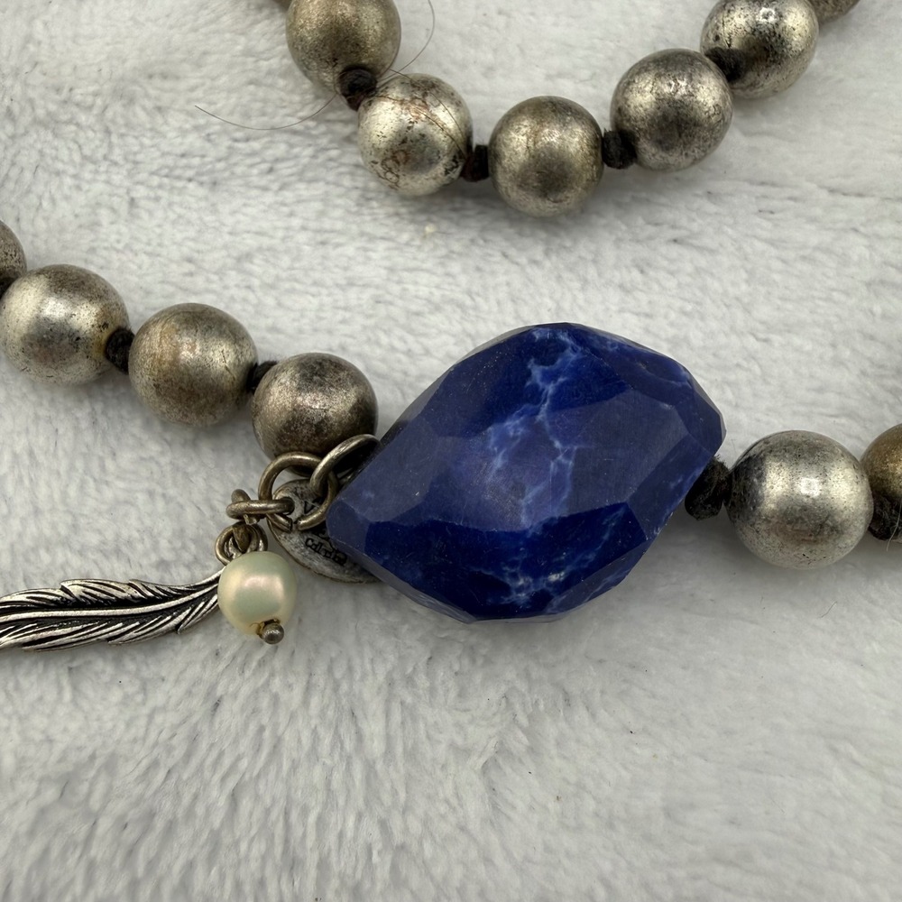 Necklace Silver Tone Blue Vintage America Collection Bead Feather 36in